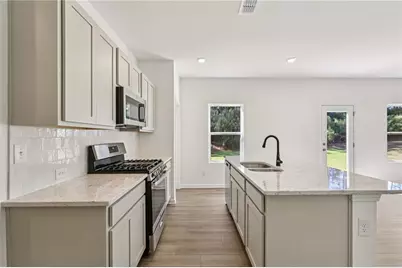 5365 Heron Bay Boulevard, Locust Grove, GA 30248 - Photo 12