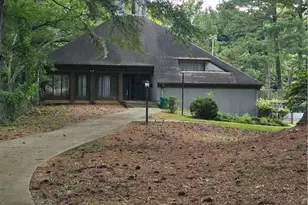 28 Willowick Dr, Lithonia, GA 30038 - Photo 4