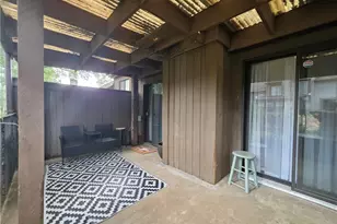 28 Willowick Dr, Lithonia, GA 30038 - Photo 2