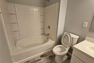 2139 Meadow Peak Rd, Duluth, GA 30097 - Photo 16