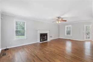 229 Covington St, Loganville, GA 30052 - Photo 8