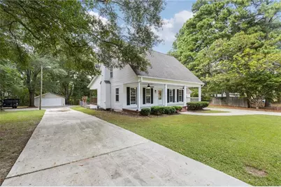 229 Covington Street, Loganville, GA 30052 - Photo 2