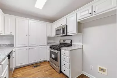 229 Covington Street, Loganville, GA 30052 - Photo 14