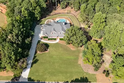 503 Antrim Glen Drive, Hoschton, GA 30548 - Photo 4