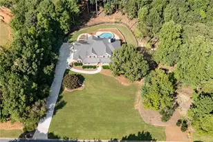 503 Antrim Glen Dr, Hoschton, GA 30548 - Photo 4