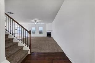 2527 Morgan Chase Dr, Buford, GA 30519 - Photo 2