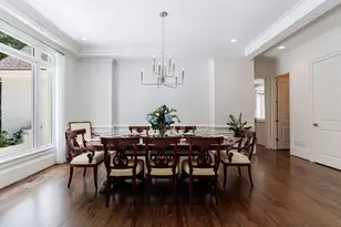 4526 Peachtree Dunwoody Rd, Atlanta, GA 30342 - Photo 8