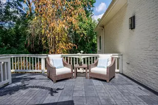 4526 Peachtree Dunwoody Rd, Atlanta, GA 30342 - Photo 16