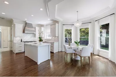 4526 Peachtree Dunwoody Road, Atlanta, GA 30342 - Photo 22