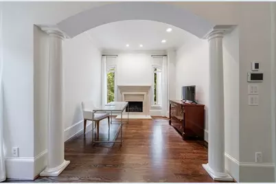 4526 Peachtree Dunwoody Road, Atlanta, GA 30342 - Photo 40