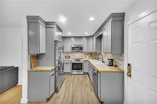 1059 Osborne St SW, Atlanta, GA 30310 - Photo 6