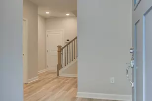 1976 Deco Dr, Kennesaw, GA 30144 - Photo 4