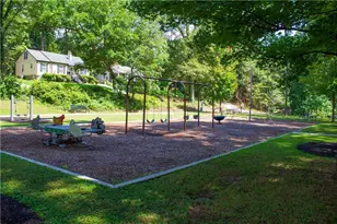 723 Campbell Cir, Hapeville, GA 30354 - Photo 44