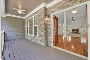 305 Blake Dr, Canton, GA 30114 - Photo 4