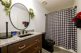 1045 Paper Creek Dr, Lawrenceville, GA 30046 - Photo 4