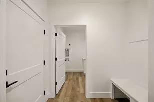 2650 Westview Cir, Gainesville, GA 30506 - Photo 8