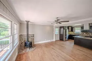 2164 Pawnee Dr, Marietta, GA 30067 - Photo 6