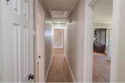 2164 Pawnee Drive, Marietta, GA 30067 - Photo 16