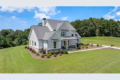 815 N Hampton Way, Monroe, GA 30656 - Photo 2