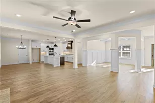 1175 Cherry Bark Ct, Loganville, GA 30052 - Photo 10