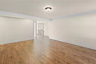 1175 Cherry Bark Ct, Loganville, GA 30052 - Photo 18