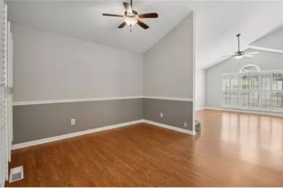 6604 Windbrook Way, Flowery Branch, GA 30542 - Photo 18