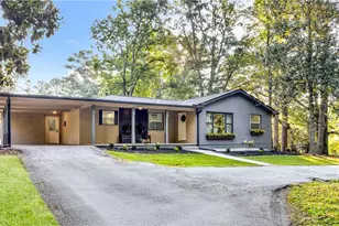 3951 Covered Bridge Rd SW, Smyrna, GA 30082 - Photo 2