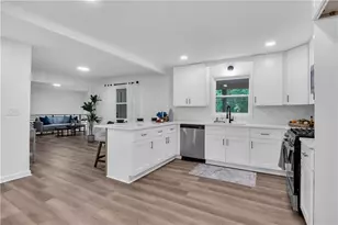 3951 Covered Bridge Rd SW, Smyrna, GA 30082 - Photo 8