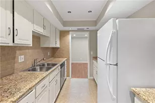 6851 Roswell Rd, Atlanta, GA 30328 - Photo 12