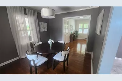 2132 Clairmont Road, Decatur, GA 30033 - Photo 14