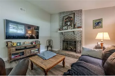 407 Jon Scott Drive, Alpharetta, GA 30009 - Photo 6