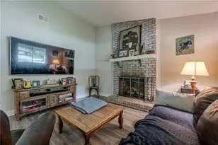 407 Jon Scott Dr, Alpharetta, GA 30009 - Photo 6