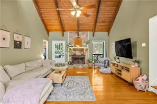 1877 Falcon Wood Dr NE, Marietta, GA 30066 - Photo 4