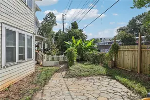 272 Ferguson St NE, Atlanta, GA 30307 - Photo 10
