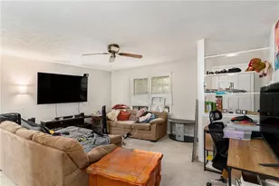 214 Hemlock Dr, Stockbridge, GA 30281 - Photo 4