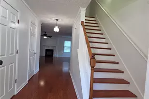 5834 Bridgeport Ct, Flowery Branch, GA 30542 - Photo 8