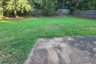 5834 Bridgeport Ct, Flowery Branch, GA 30542 - Photo 18