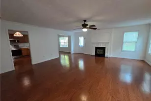 5834 Bridgeport Ct, Flowery Branch, GA 30542 - Photo 6