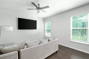 5638 Berney Cir, Powder Springs, GA 30127 - Photo 8