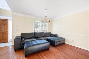 1479 Crooked Tree Cir, Stone Mountain, GA 30088 - Photo 4