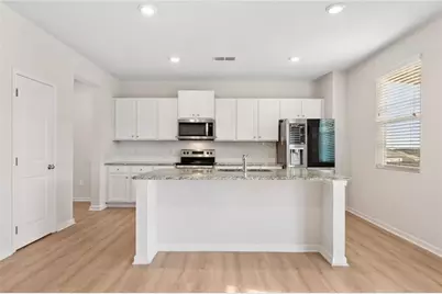 118 Summit Pointe Drive, Dallas, GA 30132 - Photo 2