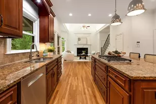 8345 Jett Ferry Rd, Sandy Springs, GA 30350 - Photo 24