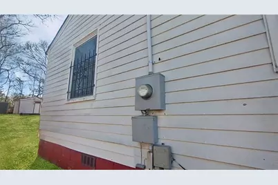 1900 Francis Avenue NW, Atlanta, GA 30318 - Photo 2