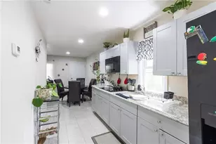 728 Saybrook Cir NW, Lilburn, GA 30047 - Photo 4