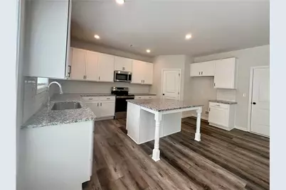 405 Rodeo Drive, Auburn, GA 30011 - Photo 4