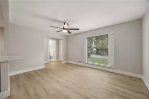 6050 Ledgewood Dr, Forest Park, GA 30297 - Photo 8