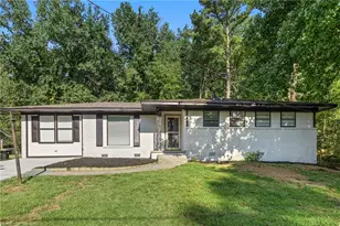 6050 Ledgewood Dr, Forest Park, GA 30297 - Photo 2