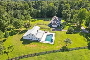 1092 Old Lathemtown Rd, Canton, GA 30115 - Photo 2