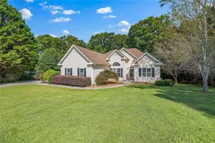 3834 Covered Bridge Pl, Gainesville, GA 30506 - Photo 4