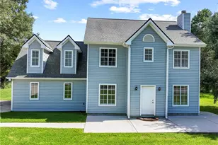 1201 St Andrews Dr, Auburn, GA 30011 - Photo 2